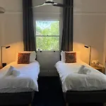 Light Filled Terrace Flat