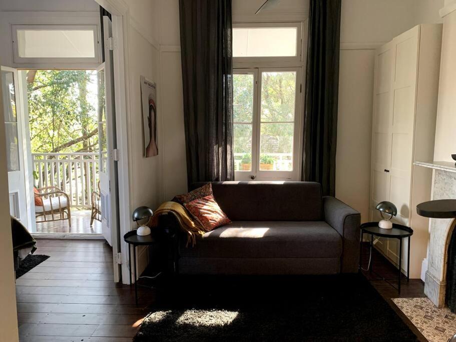 Apartment Light Filled Terrace Flat *
